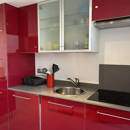 Avec Mezzanine 6 Pers, Piscine, Parking Privé - Fr-1-251-868 Le Lavandou